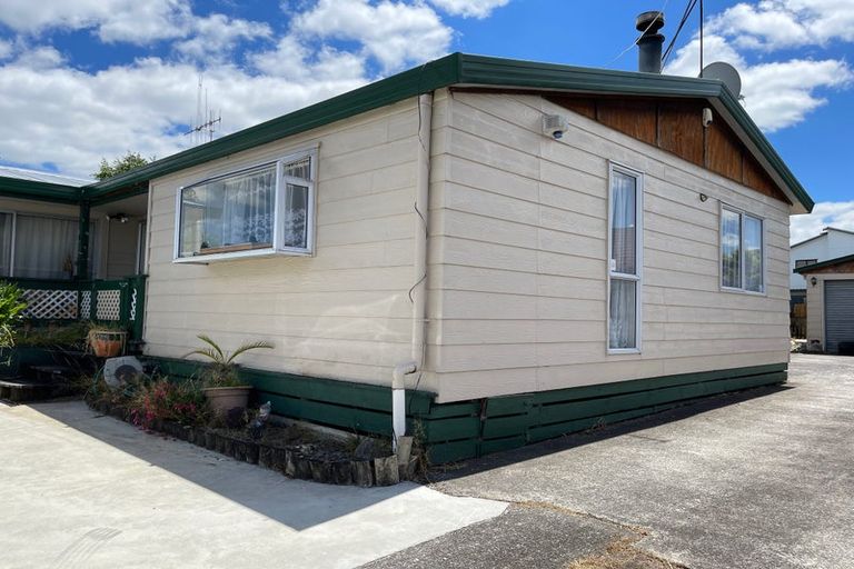 Photo of property in 44 Enfield Street, Nawton, Hamilton, 3200