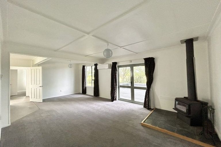 Photo of property in 1398 Foxton Shannon Road, Shannon, 4474