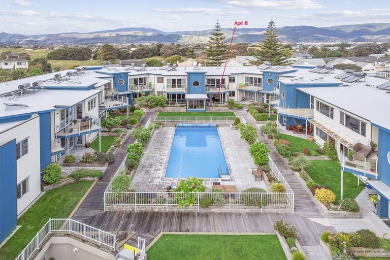 Photo of property in 8/4u Seaview Road, Paraparaumu Beach, Paraparaumu, 5032