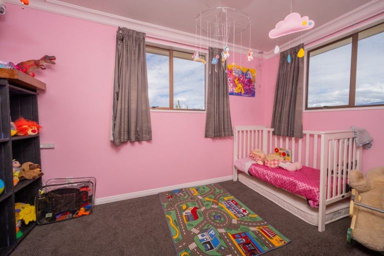 Photo of property in 2 Clutha Street, Alexandra, 9320