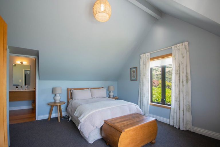 Photo of property in 11 Settlers Hill, Akaroa, 7520