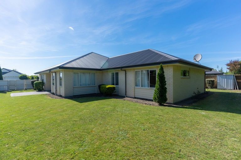 Photo of property in 17 Emerson Lane, Rolleston, 7614