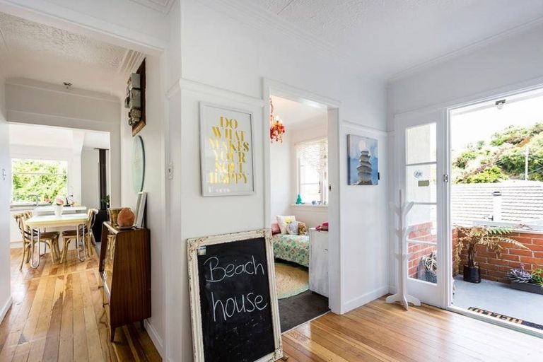 Photo of property in 143 Ravenswood Road, Saint Clair, Dunedin, 9012