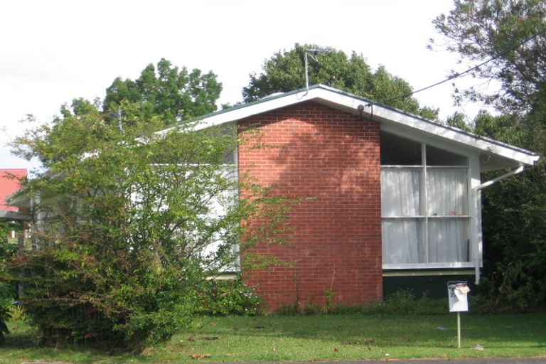 Photo of property in 97 Mcleod Road, Te Atatu South, Auckland, 0610