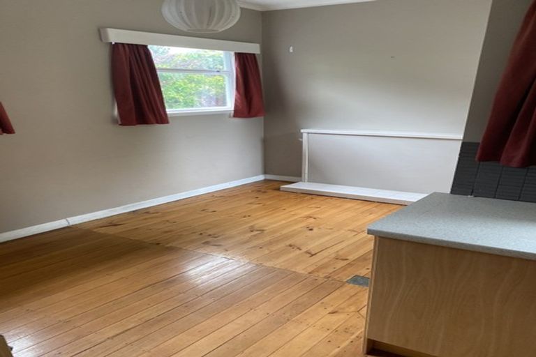 Photo of property in 6 Huia Street, Riccarton, Christchurch, 8041