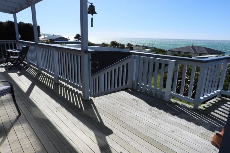 Photo of property in 19 Nasmyth Street, Kakanui, Oamaru, 9495