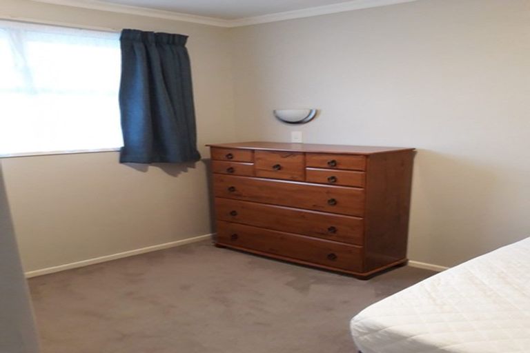 Photo of property in 203 Fitzherbert Avenue, West End, Palmerston North, 4410