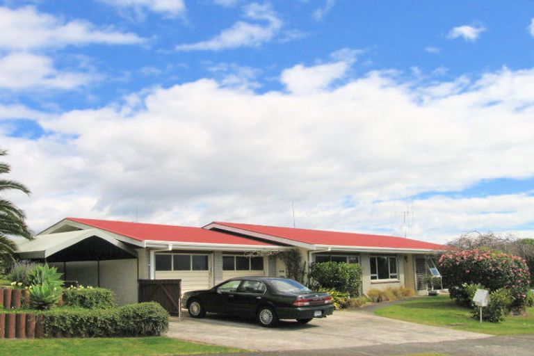 Photo of property in 148 Kingswood Road, Brookfield, Tauranga, 3110