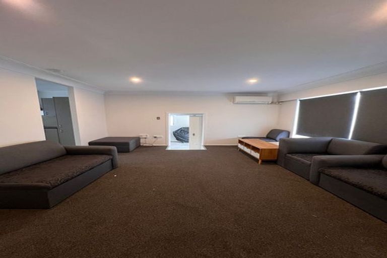 Photo of property in 2/32 Wentworth Avenue, Papatoetoe, Auckland, 2025