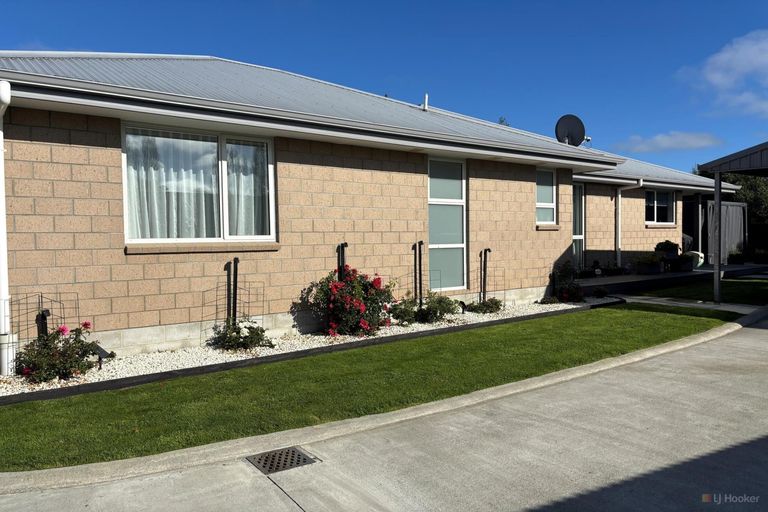 Photo of property in 161a Talbot Street, Geraldine, 7930