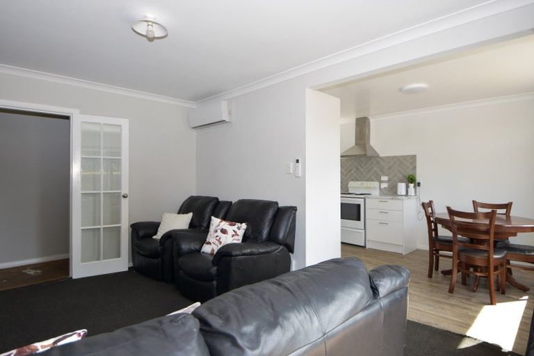 Photo of property in 226 High Street South, Carterton, 5713