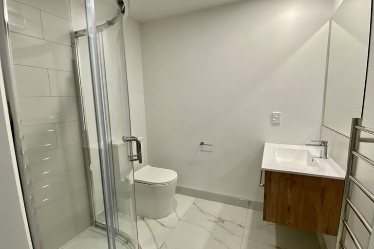 Photo of property in 2/16 Smith Street, Woolston, Christchurch, 8062