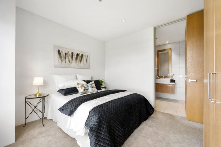 Photo of property in Chaffers Dock, 207/22 Herd Street, Te Aro, Wellington, 6011