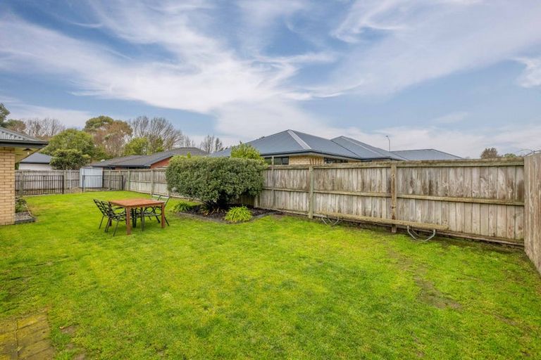 Photo of property in 6 Meeking Place, Aidanfield, Christchurch, 8025