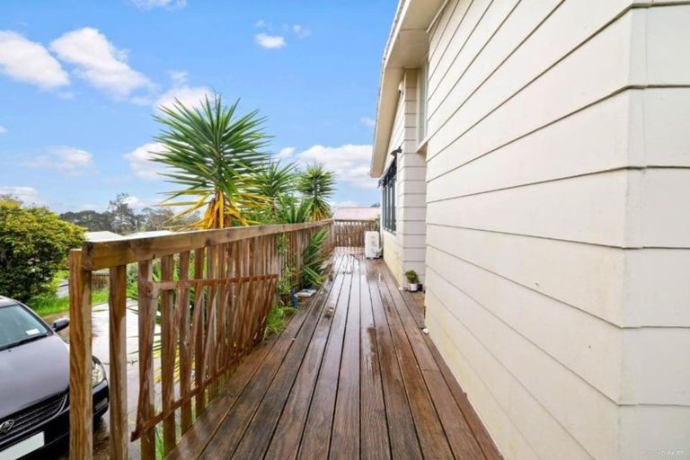 Photo of property in 40 Taurus Crescent, Beach Haven, Auckland, 0626