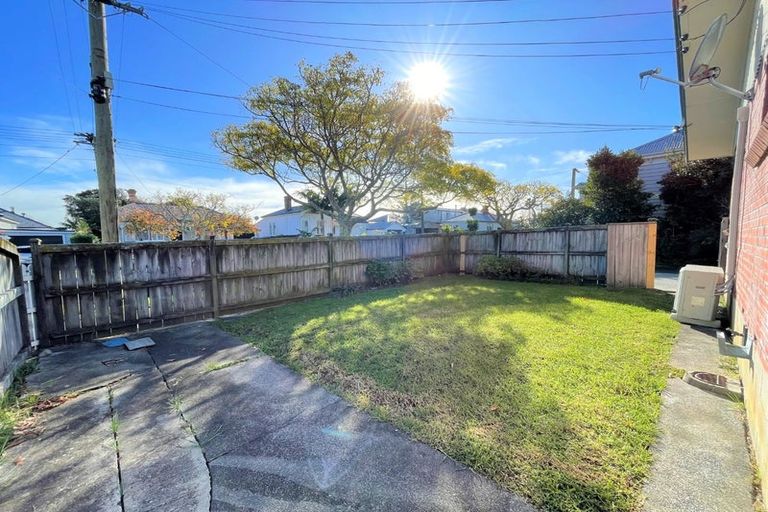 Photo of property in 1/23 Mozeley Avenue, Devonport, Auckland, 0624