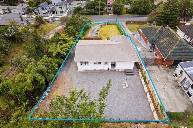 Photo of property in 75 Coast Road, Wainuiomata, Lower Hutt, 5014