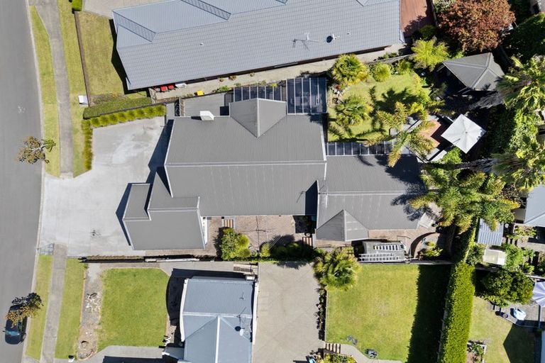 Photo of property in 62 Cairns Crescent, Rototuna, Hamilton, 3210