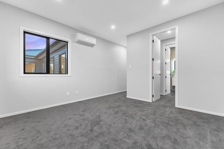 Photo of property in 12 Cutfield Lane, Kumeu, 0810