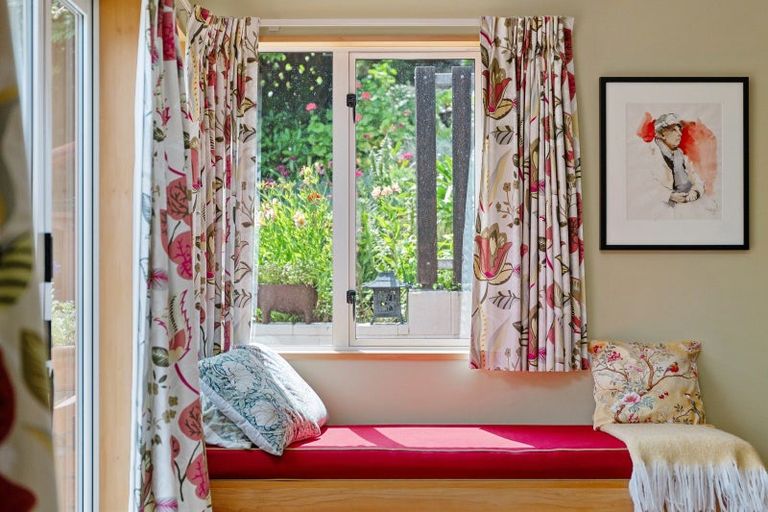 Photo of property in 25 Crichton Terrace, Cashmere, Christchurch, 8022