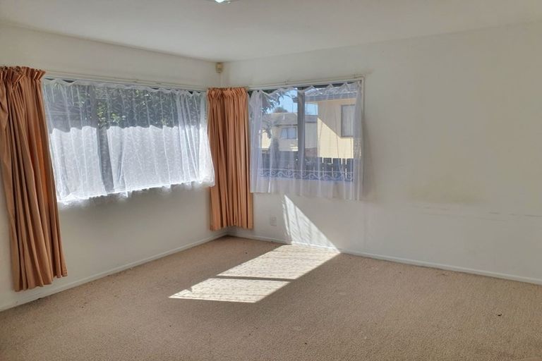 Photo of property in 1/22 Arawa Street, New Lynn, Auckland, 0600