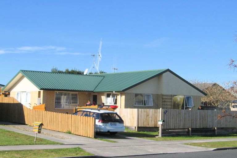 Photo of property in 7a Lloyd Drive, Nawton, Hamilton, 3200