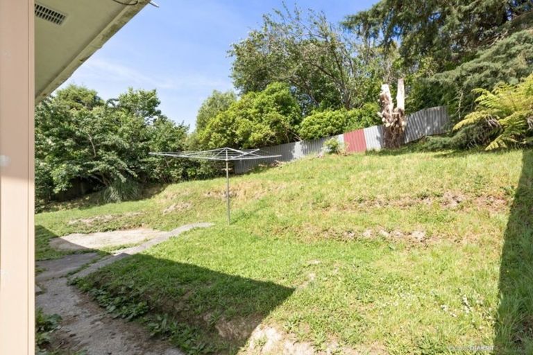 Photo of property in 11 Bexley Grove, Wainuiomata, Lower Hutt, 5014