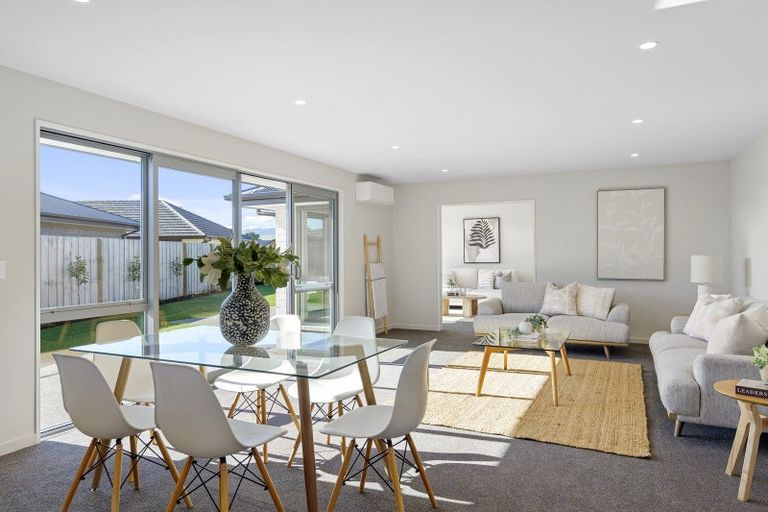 Photo of property in 26 Paradise Way, Halswell, Christchurch, 8025