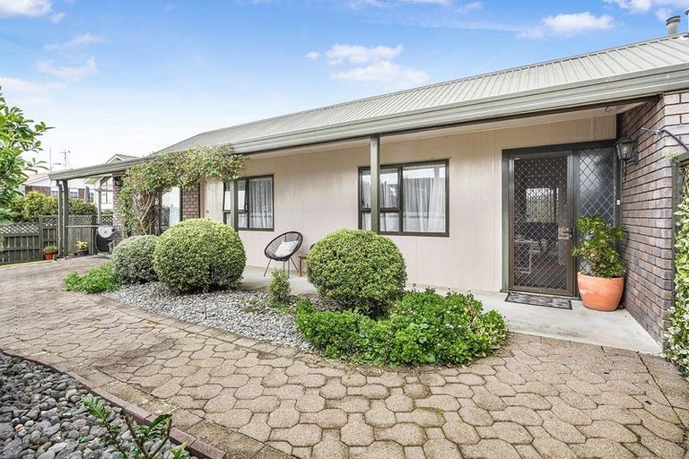 Photo of property in 21 Leyton Place, Nawton, Hamilton, 3200