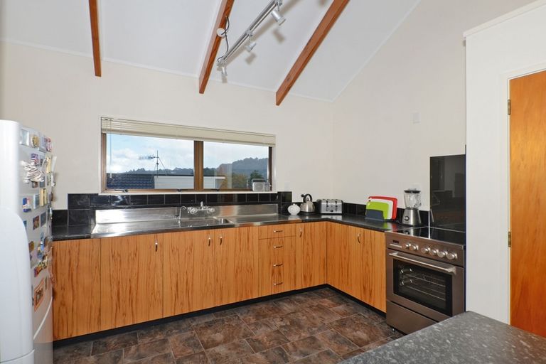 Photo of property in 2b Carr Street, Te Kamo, Whangarei, 0112