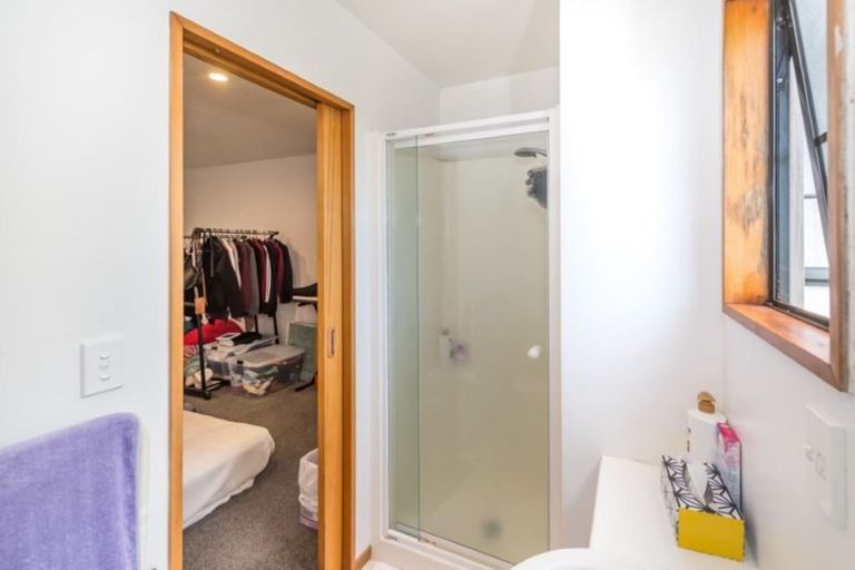 Photo of property in 1/102 Mandeville Street, Riccarton, Christchurch, 8011