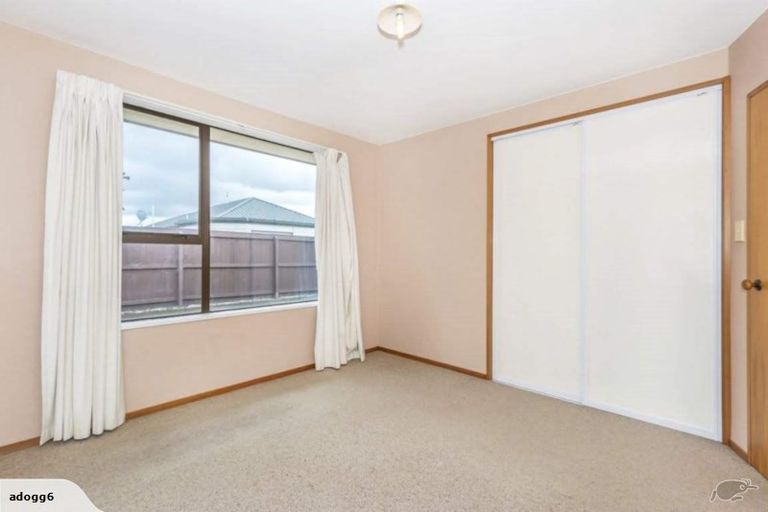 Photo of property in 1/46 Shannon Place, Belfast, Christchurch, 8051