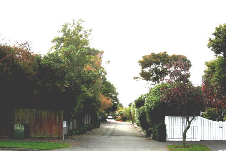 Photo of property in 44a Memorial Avenue, Ilam, Christchurch, 8053