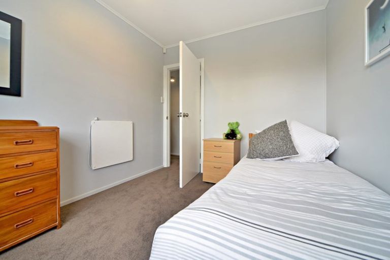 Photo of property in 38 Jupiter Street, Rosehill, Papakura, 2113