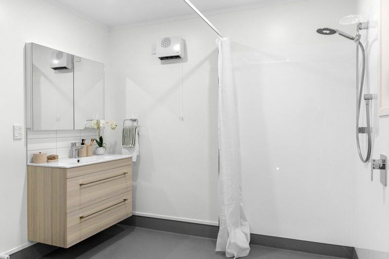 Photo of property in 2/23 Ford Avenue, Te Kamo, Whangarei, 0112