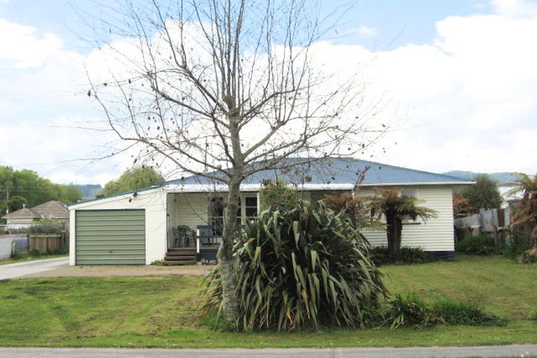 Photo of property in 10a Charles Road, Hannahs Bay, Rotorua, 3010
