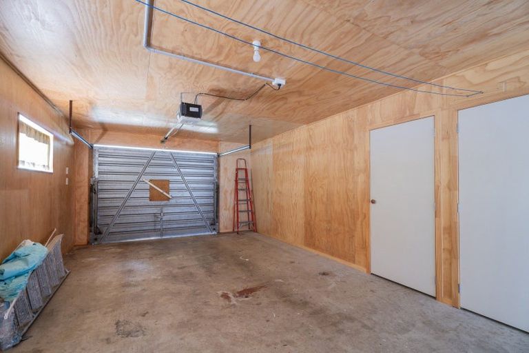 Photo of property in 42 Banks Street, Cooks Beach, Whitianga, 3591