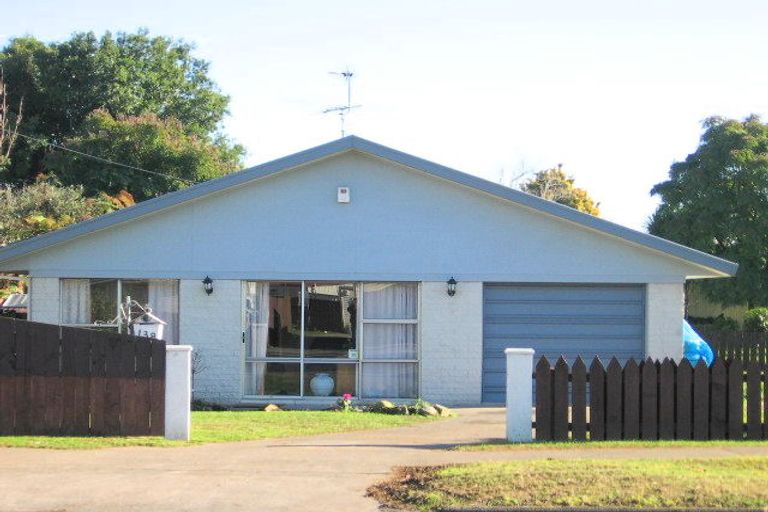 Photo of property in 2/138 Clevedon Road, Papakura, 2110