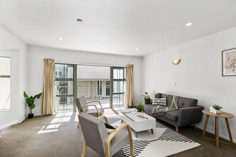 Photo of property in 6/142 Ghuznee Street, Te Aro, Wellington, 6011