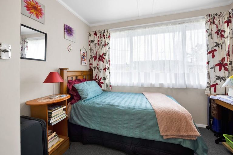 Photo of property in 240 Egmont Street, Patea, 4520