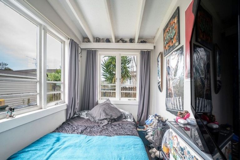 Photo of property in 1a Cooper Place, Papakura, 2110