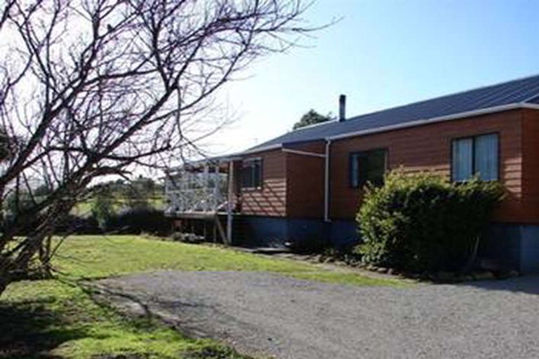 Photo of property in 3 Oneroa Road, Wainui, Gisborne, 4010