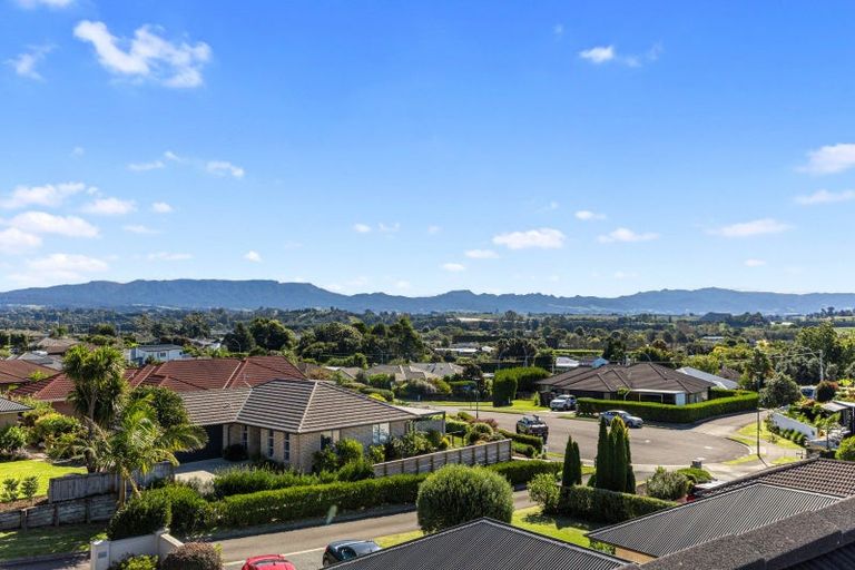 Photo of property in 16 Parkland Rise, Omokoroa, 3114