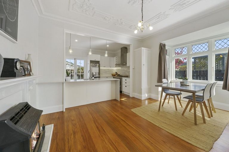 Photo of property in 14 Norton Park Avenue, Fairfield, Lower Hutt, 5011