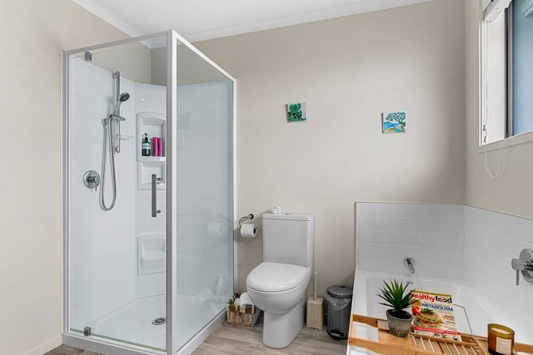 Photo of property in 9 Kakapo Place, Mangawhai, 0505