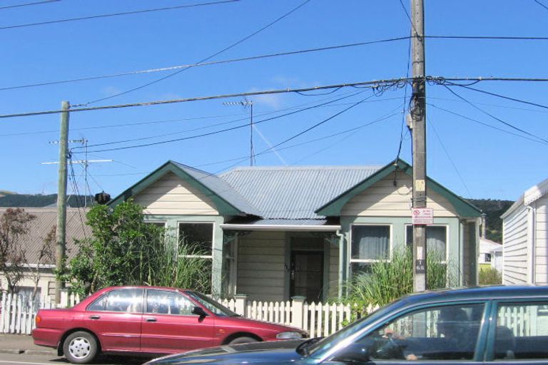 Photo of property in 117 Wallace Street, Mount Cook, Wellington, 6021