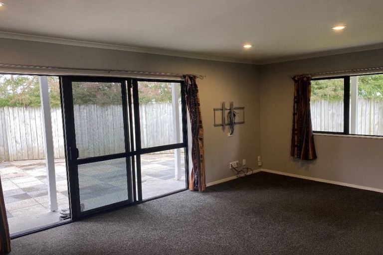 Photo of property in 30b Cotton Street, St Andrews, Hamilton, 3200