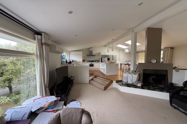 Photo of property in 30 Glendhu Road, Bayview, Auckland, 0629