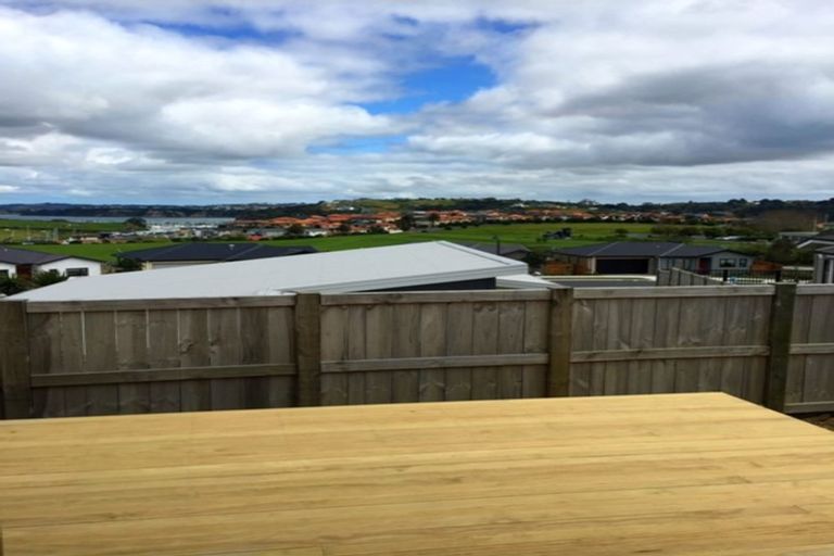 Photo of property in 69 Barcliff Terrace, Gulf Harbour, Whangaparaoa, 0930