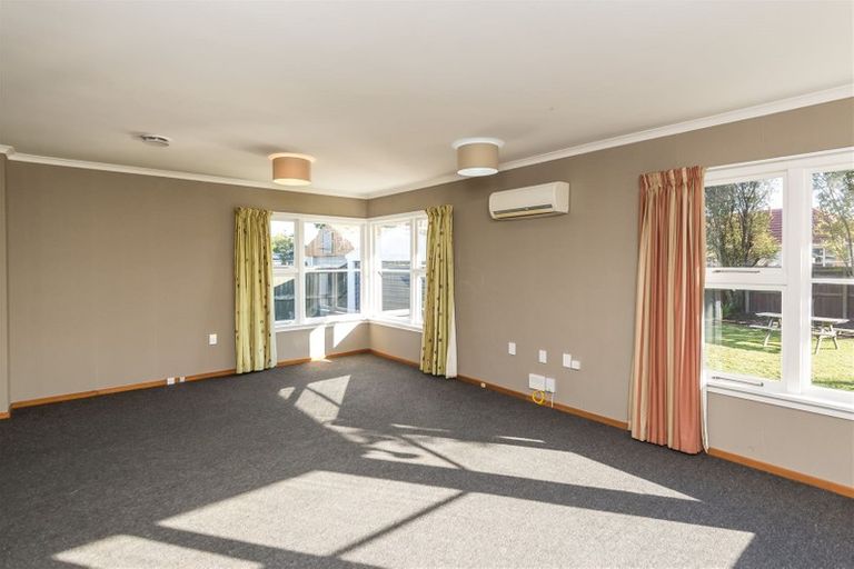 Photo of property in 41 Pembroke Street, Avondale, Christchurch, 8061